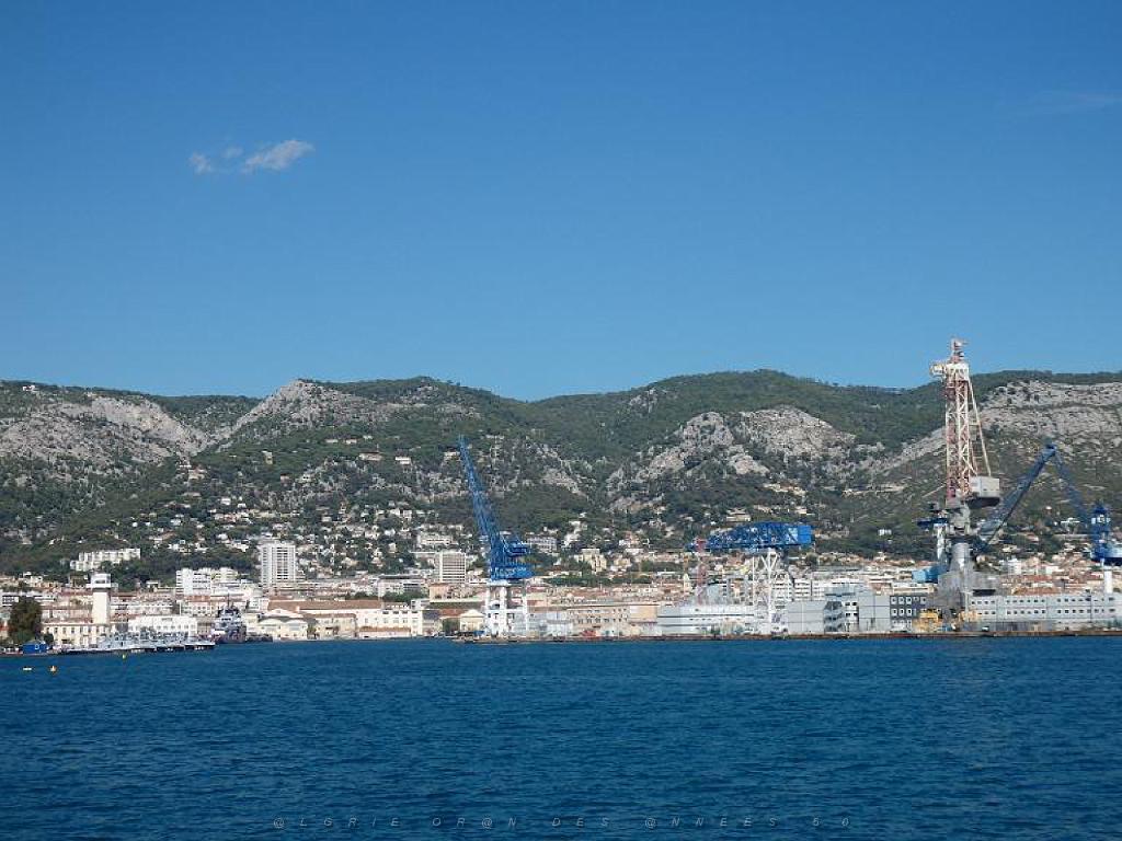 183 TOULON ET SA RADE (52).jpg